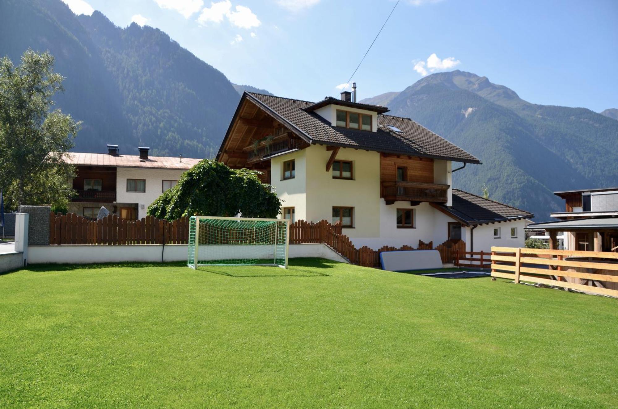 Ferienhaus Tirol Im Oetztal Умхаузен Екстериор снимка