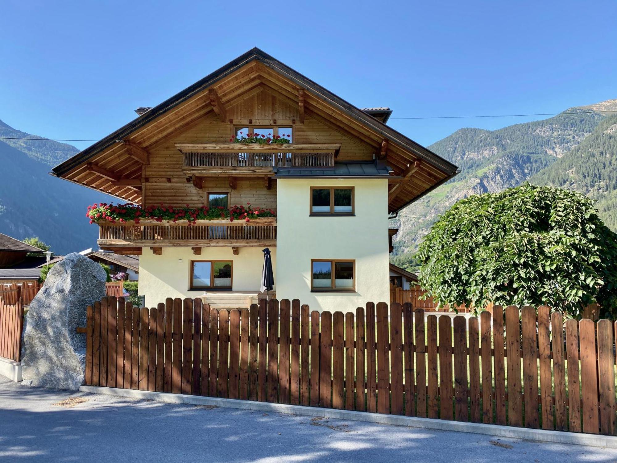 Ferienhaus Tirol Im Oetztal Умхаузен Екстериор снимка